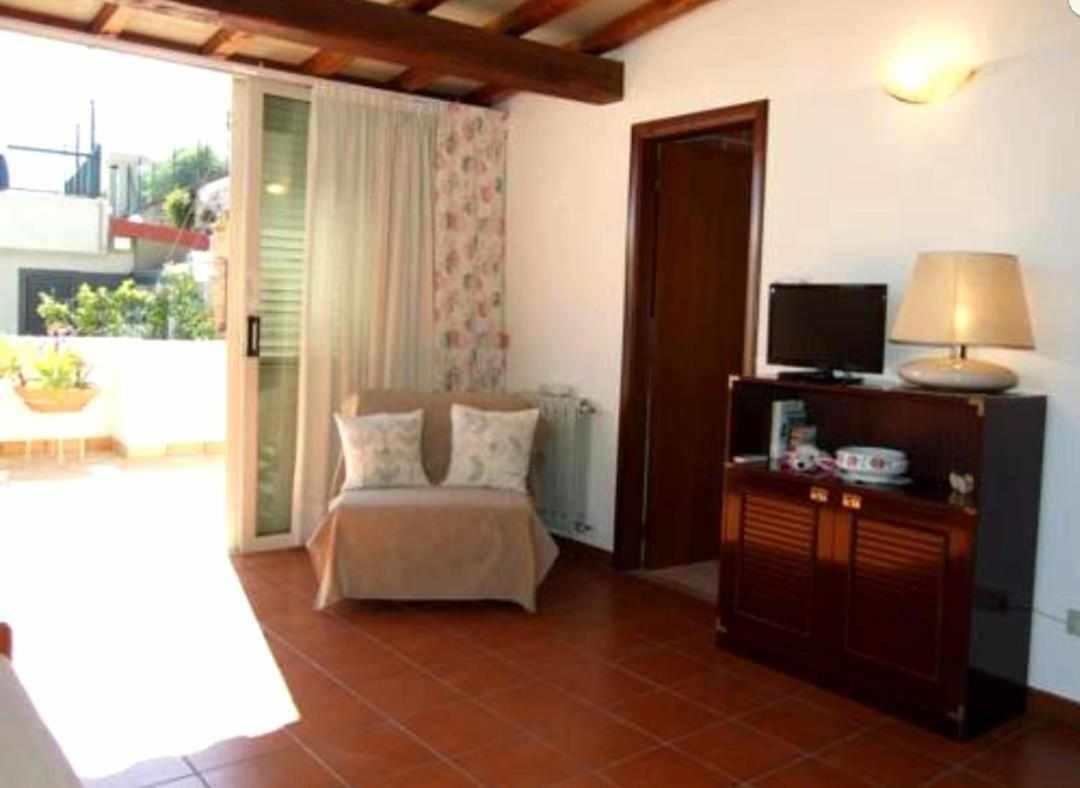 Il Terrazzo Di Marlu Villa Таормина Екстериор снимка