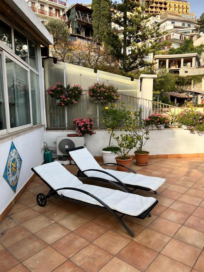 Il Terrazzo Di Marlu Villa Таормина Екстериор снимка