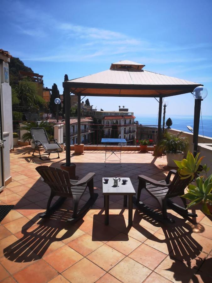 Il Terrazzo Di Marlu Villa Таормина Екстериор снимка
