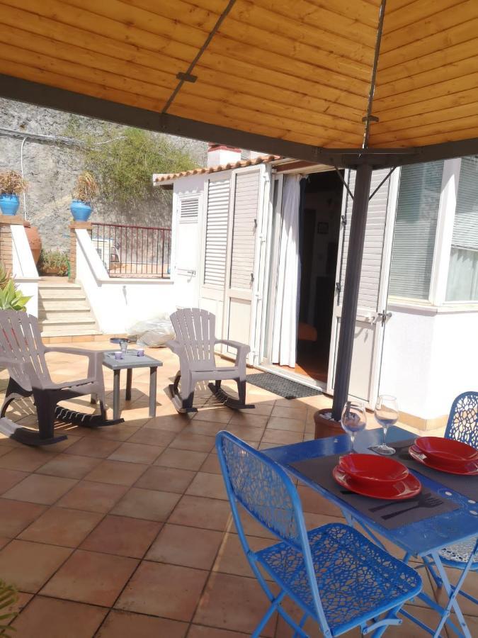 Il Terrazzo Di Marlu Villa Таормина Екстериор снимка