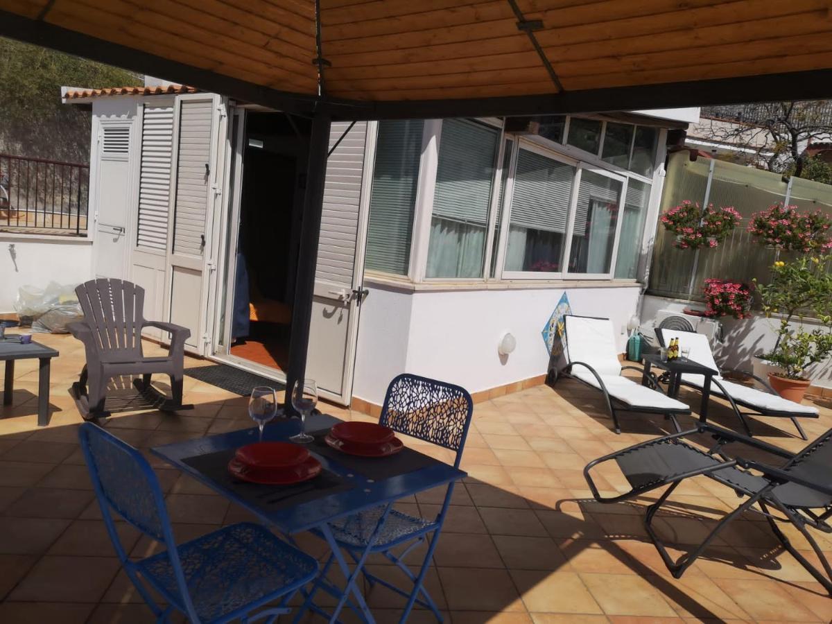 Il Terrazzo Di Marlu Villa Таормина Екстериор снимка