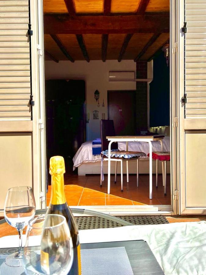 Il Terrazzo Di Marlu Villa Таормина Екстериор снимка
