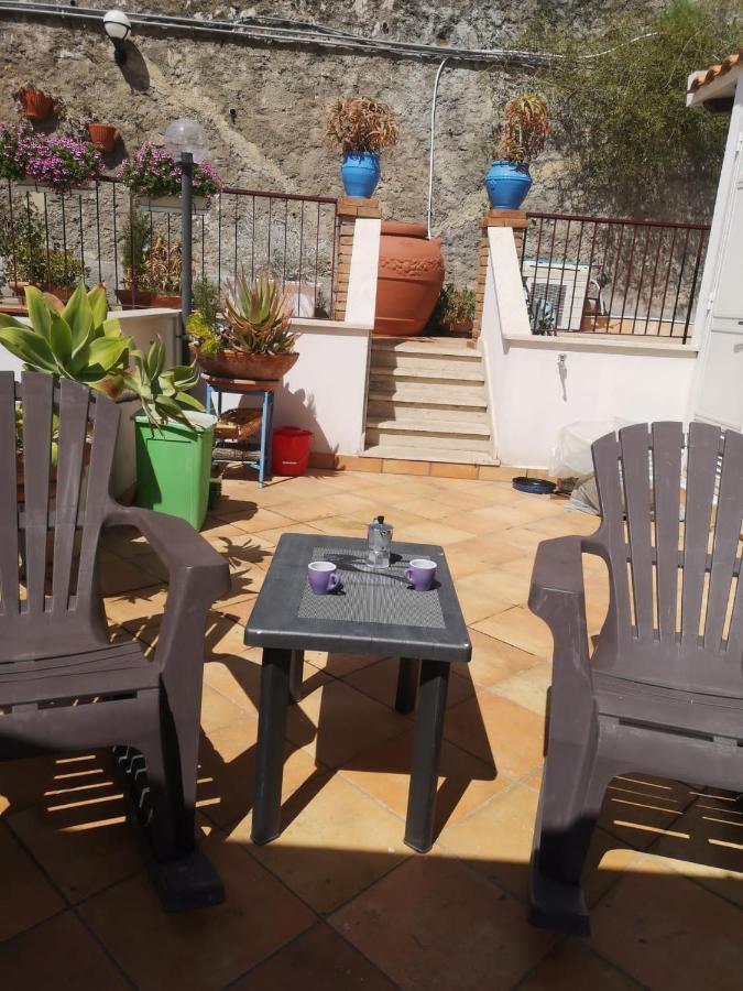 Il Terrazzo Di Marlu Villa Таормина Екстериор снимка